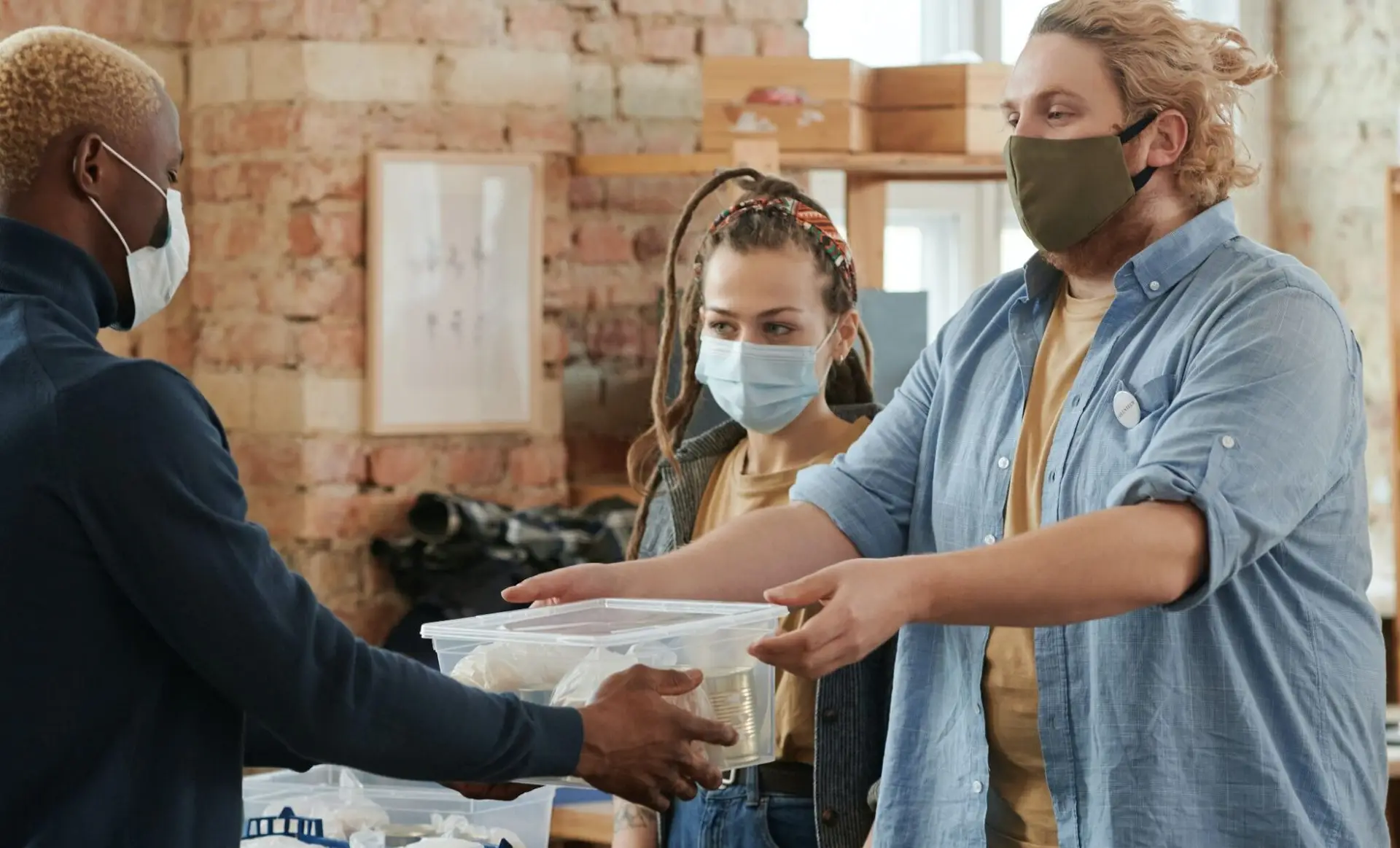 Read more about the article Year-End Giving, Special Disaster Programs and Matching Gifts